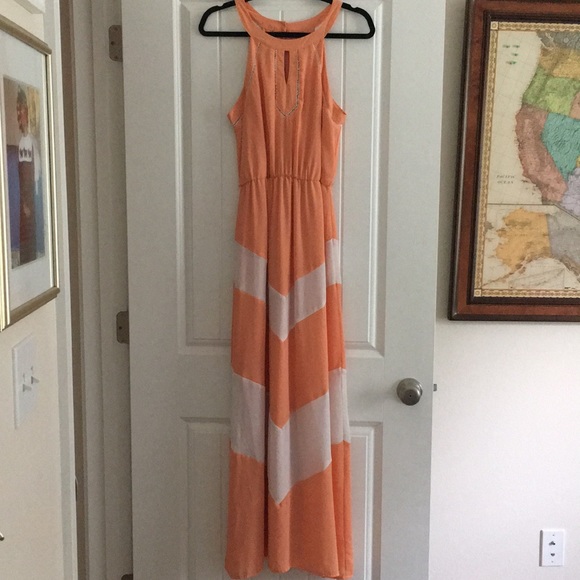 Takara Dresses & Skirts - Beautiful Peach and White Chiffon Maxi Dress